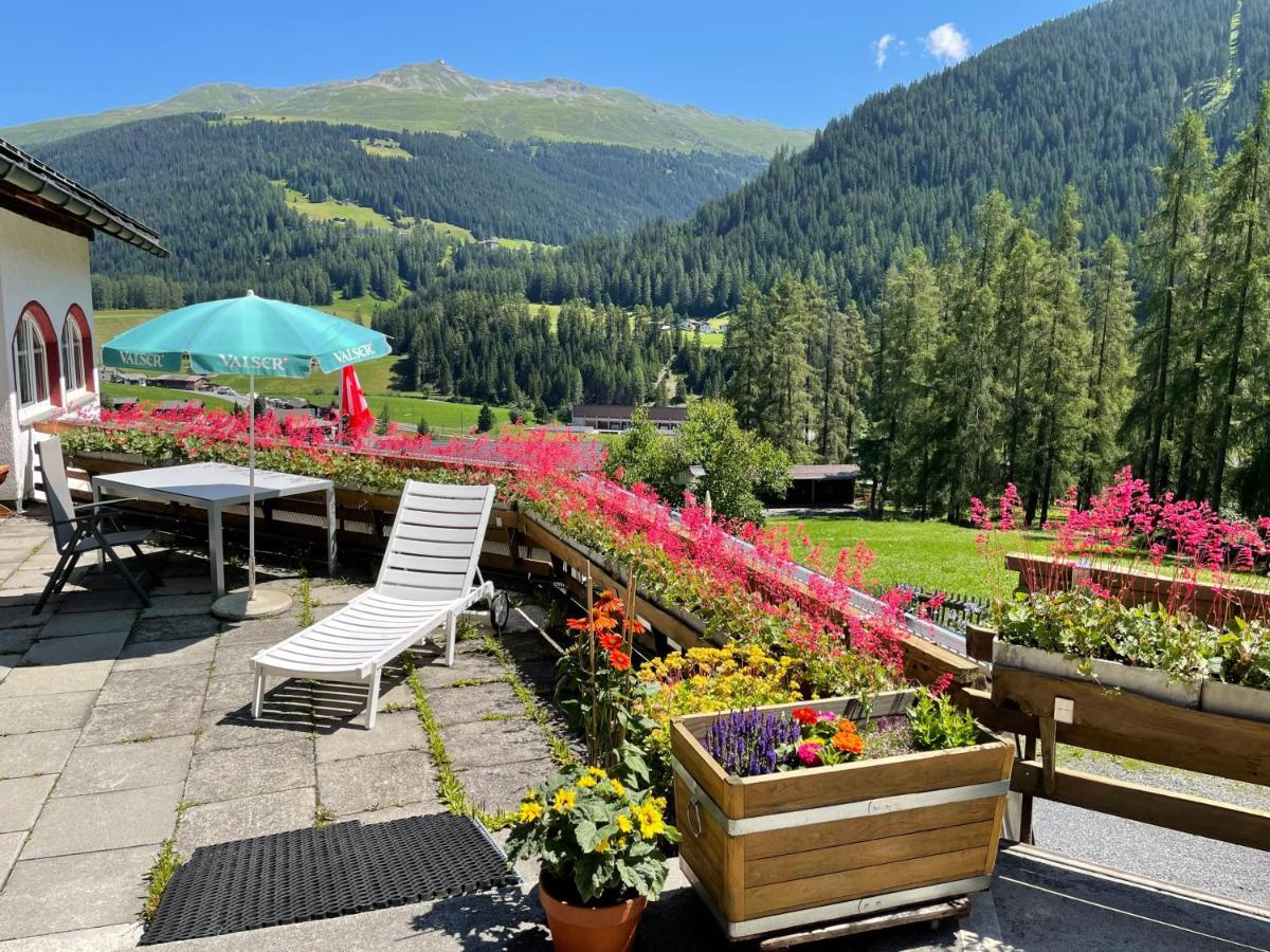 Bnb Guesthouse Lusi Frauenkirch Exterior photo